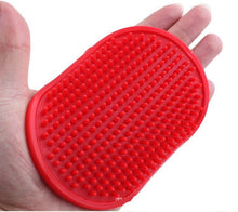 Load image into Gallery viewer, Pet Grooming Glove

